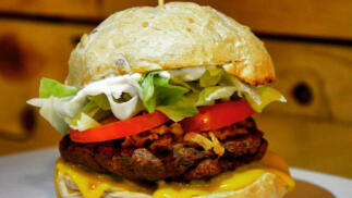 Menú burguer vegana en Vegan Queen por 7€