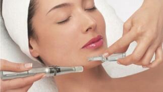 Facial con tratamiento Dermapen